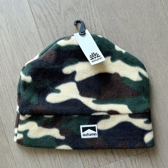 AUTUMN-  MTN GOAT BEANIE NWT - Picture 1 of 3